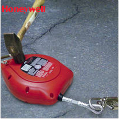 Miller Falcon Self-Retracting Lifeline with Durable Galvanized Steel Cable