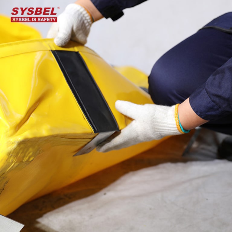 Sysbel Portable PVC Spill Containment Berm for Chemical Oil Storage